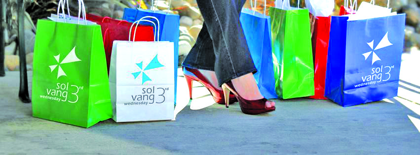 Consumer spending still expected to grow in 2022, but at slower pace
