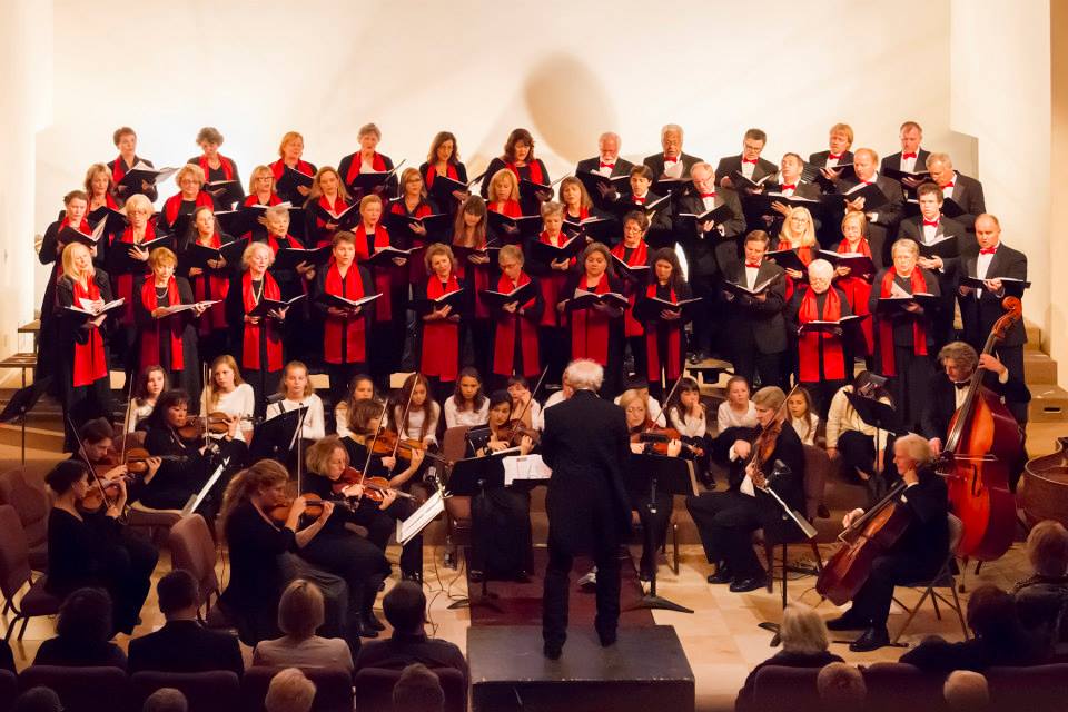 All kinds of singers sought by SYV Master Chorale