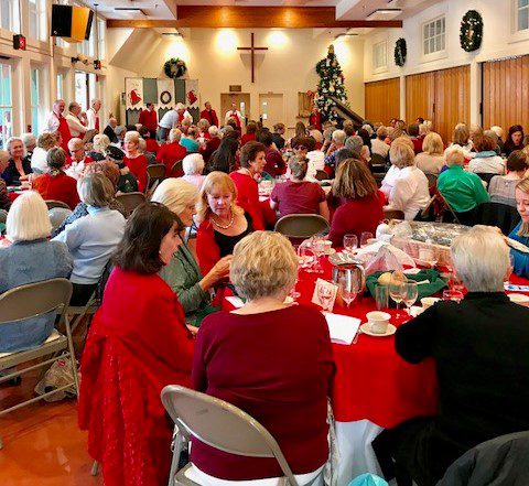 Women, girls invited to charity Christmas lunch