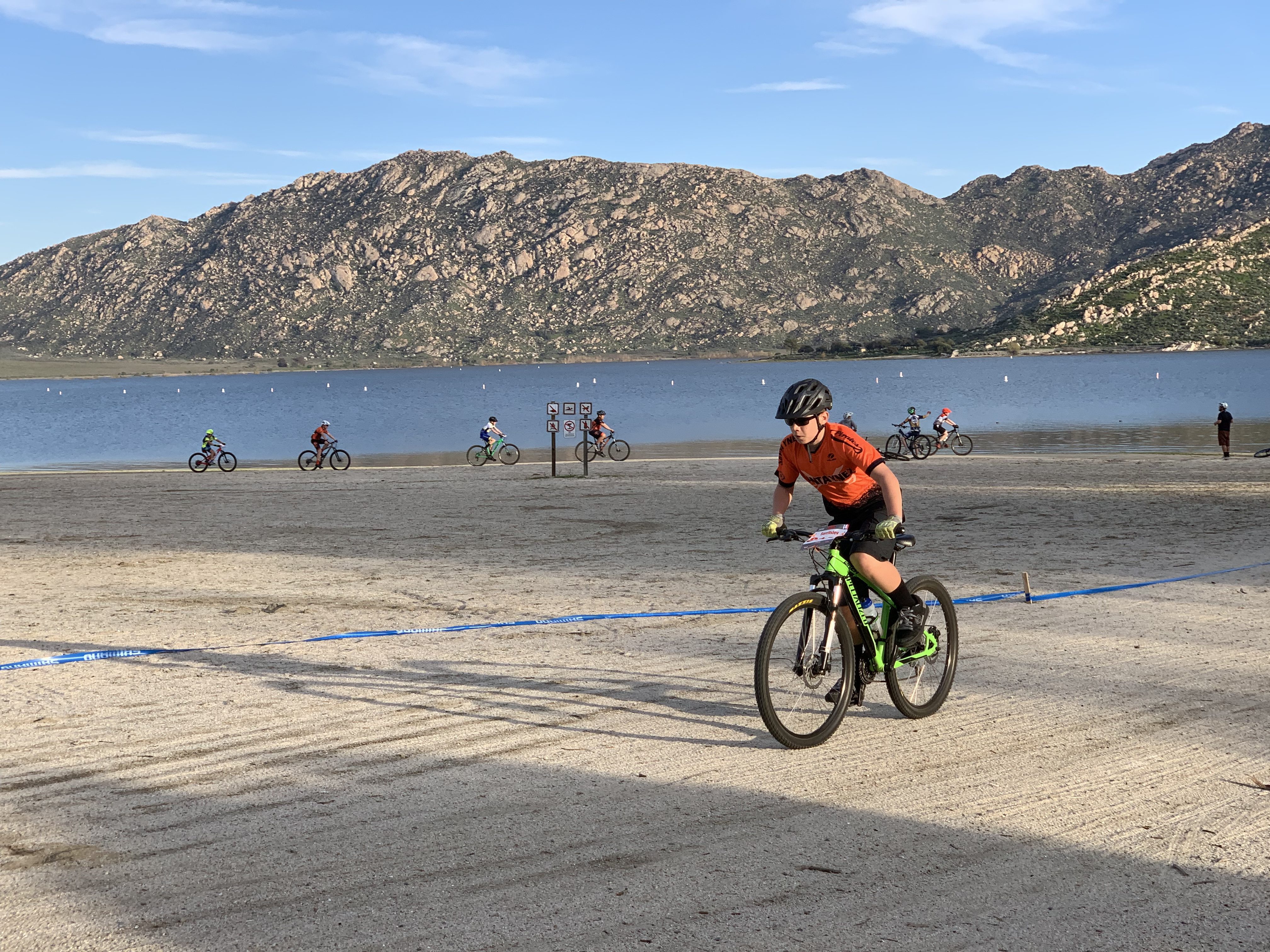 Local mountain bikers race at Lake Perris