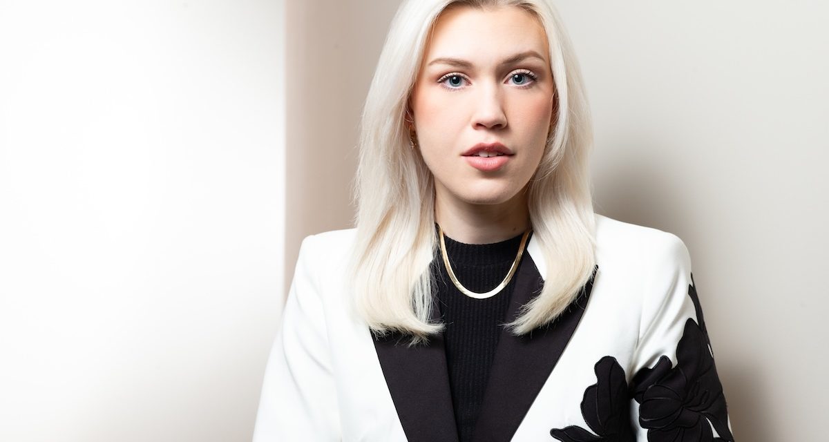 Mezzo-soprano Tivoli Treloar teams with pianist Lucy Tucker Yates in next show of SYV Concert Series