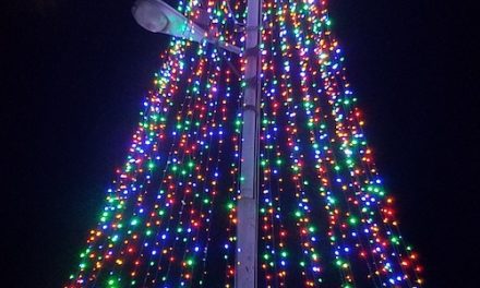 Los Olivos kicks off the holiday season with an Olde Fashioned Christmas