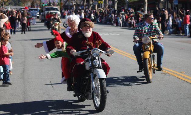 Saturday parade part of weekend kickoff for Solvang Julefest