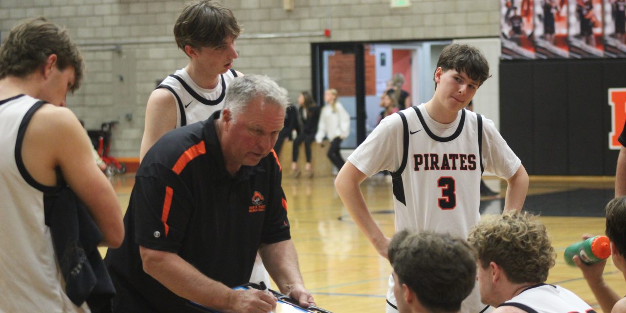 Pirates basketball squads begin Sunset League play